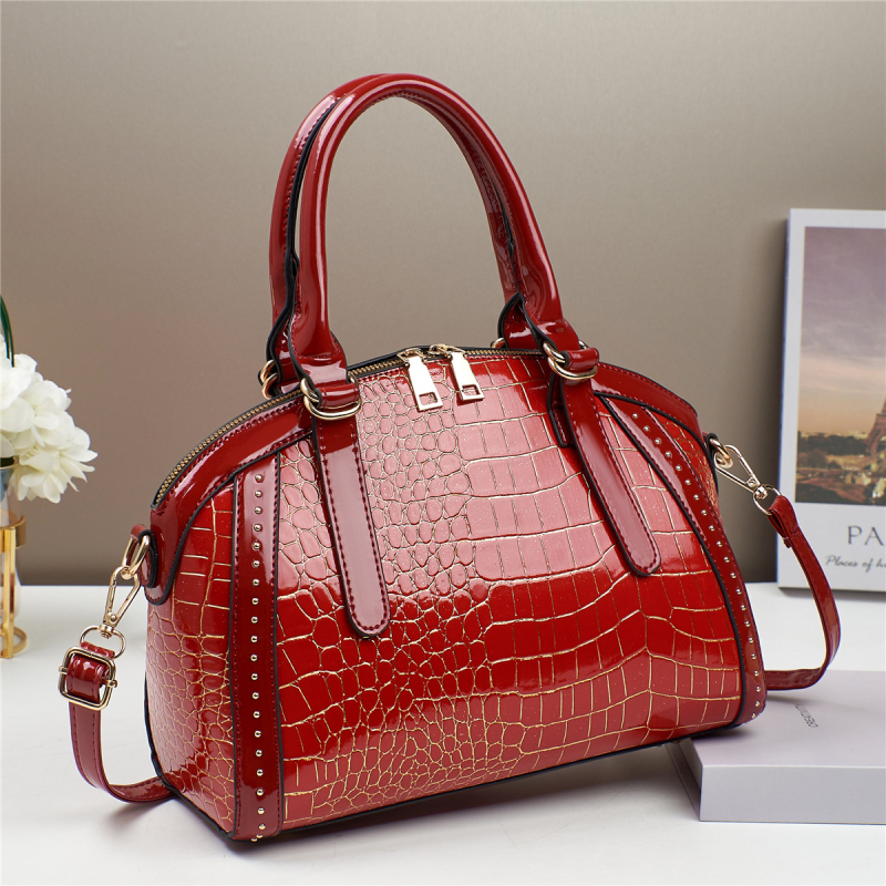 Ženska torba Boston, ljeto 2025, velika kapaciteta, crossbody i torba za rame