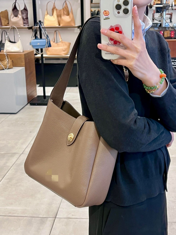 Koujia Hadley bucket bag 2025 – Veličine bucket torba za svakodnevnu upotrebu, za ramenu ili crossbody, ženska torba u poklon kutiji