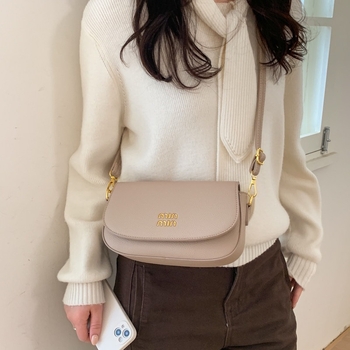 Ženska crossbody torbica od mekane kože, višestruka mala kvadratna torbica za svakodnevnu upotrebu