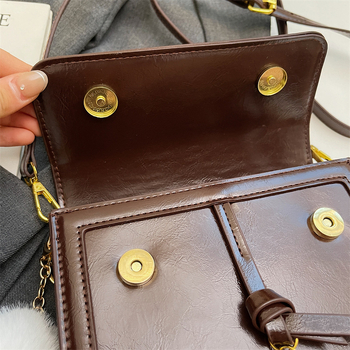 2025 nova ženska crossbody torba – kompaktna kvadratna torba s retro teksturom