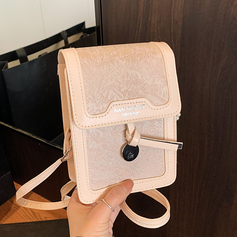 Ženska PU mala kvadratna crossbody torbica — minimalistički i luksuzan stil, s pretincem za telefon, ljeto 2025