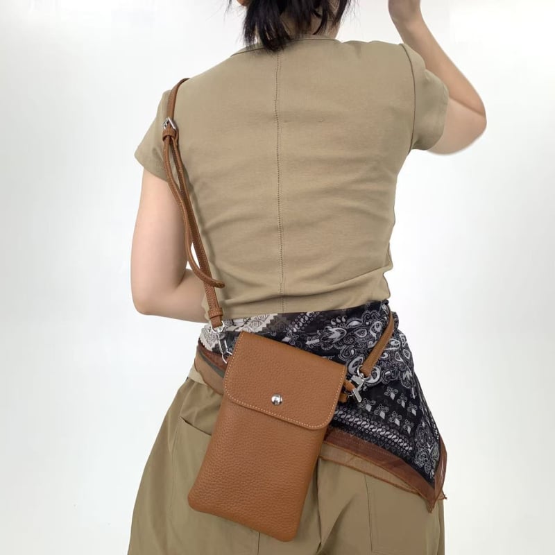 Ženska mini kožna crossbody torba s džepom za novčiće i telefon