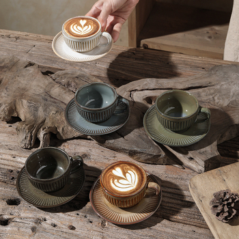 Set de cești espresso și farfuriu, capacitate mică, ceramică, stil retro – pentru restaurante, cafenele sau ceaiul de după-amiază
