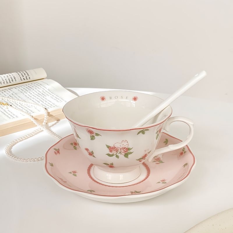 Set ceramic de căni pentru cafea, în stil european, design rafinat, pentru uz casnic.