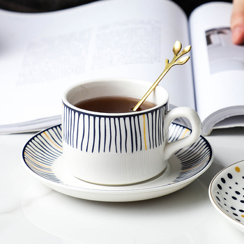Set cafea cu ceașcă și farfurioară cu linguriță, suport metalic, ceramic, set creativ pentru birou, stil Nordic