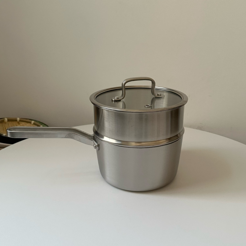 Oală mică din oțel inoxidabil 304, netencuită, cu design nervurat, pentru alimentația bebelușilor și tăițeilor instant, însoțită de lingură