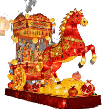 Felinare mari în exterior, în formă de cal, pentru zone pitorești, piețe, parcuri și târguri de temple în timpul festivalului felinarelor (Anul Calului, 2026)