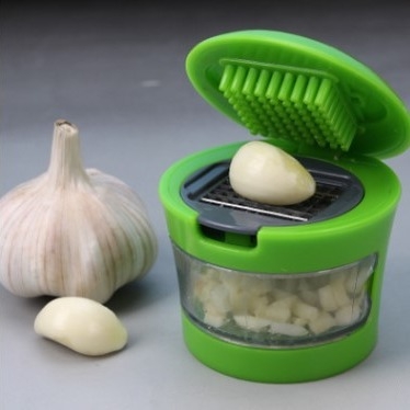 Presa de usturoi multifuncțională, zdrobitor și tocător de usturoi