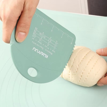 Spatulă de silicon antiaderentă pentru coacere, spatulă pentru aluat și cremă, cu scară dințată