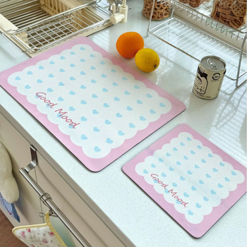 Kitchen Lele Covorașe de masă cu model Cartoon, rezistente la căldură pentru oale, boluri și farfurii — formă neregulată, material PS