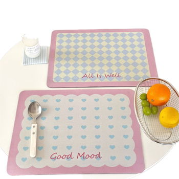 Kitchen Lele Covorașe de masă cu model Cartoon, rezistente la căldură pentru oale, boluri și farfurii — formă neregulată, material PS