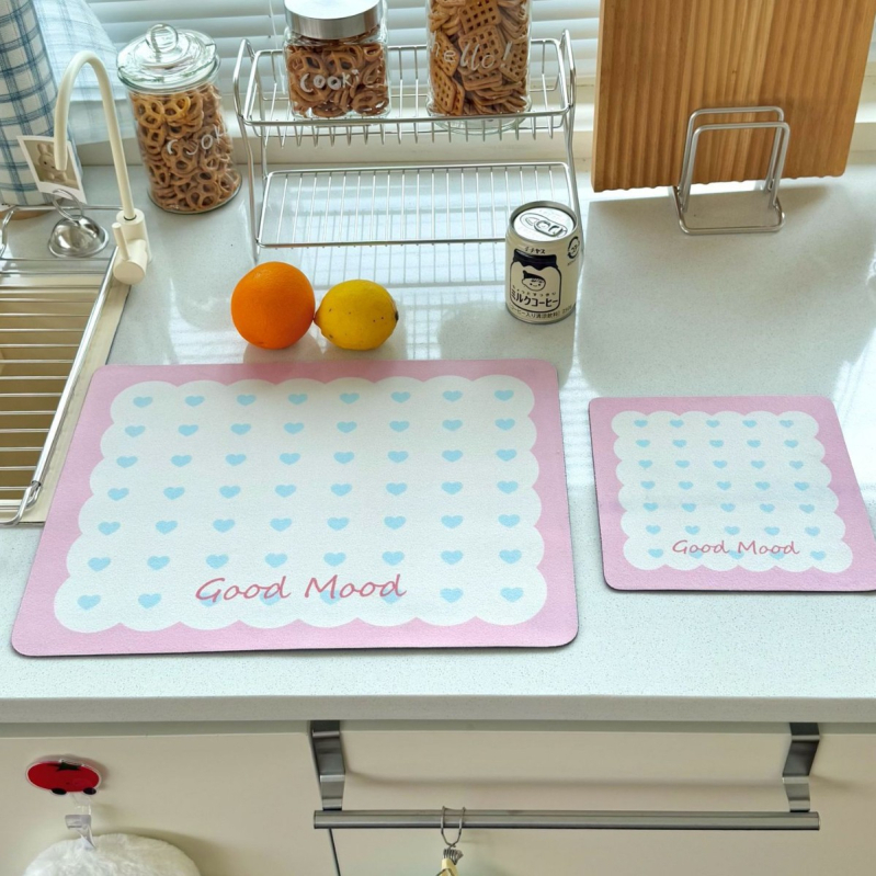 Kitchen Lele Covorașe de masă cu model Cartoon, rezistente la căldură pentru oale, boluri și farfurii — formă neregulată, material PS