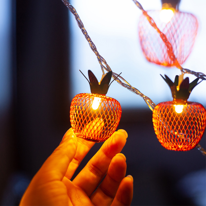 Ghirlandă LED cu măr roșu, ramă din fier, alimentare solară, decor de Crăciun UL588