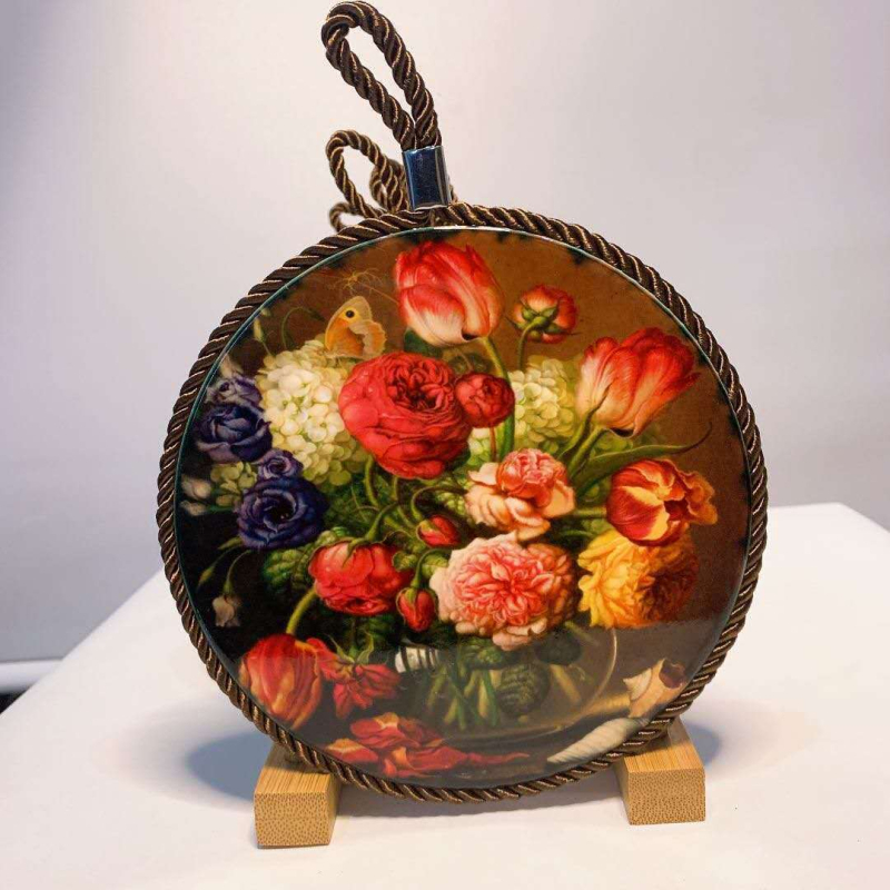 Suport rotund din ceramică rezistent la căldură, cu model floral din plută