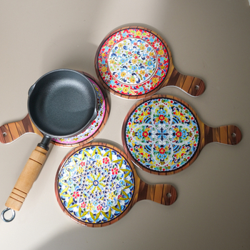 Placă ceramică izolatoare pentru masă cu folie de aur și model floral