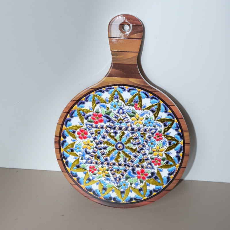 Placă ceramică izolatoare pentru masă cu folie de aur și model floral