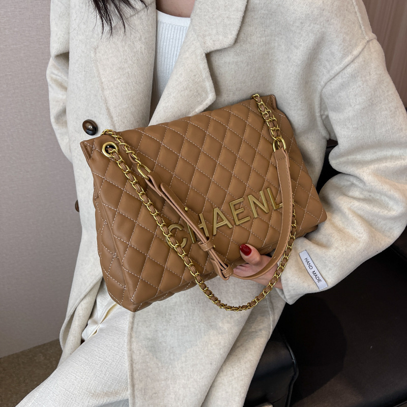 Torba za ramena s romboidnim šivanjem i motivom slova, 2022 novi model, jednostavan retro stil, velika kapacitet, crossbody za žene