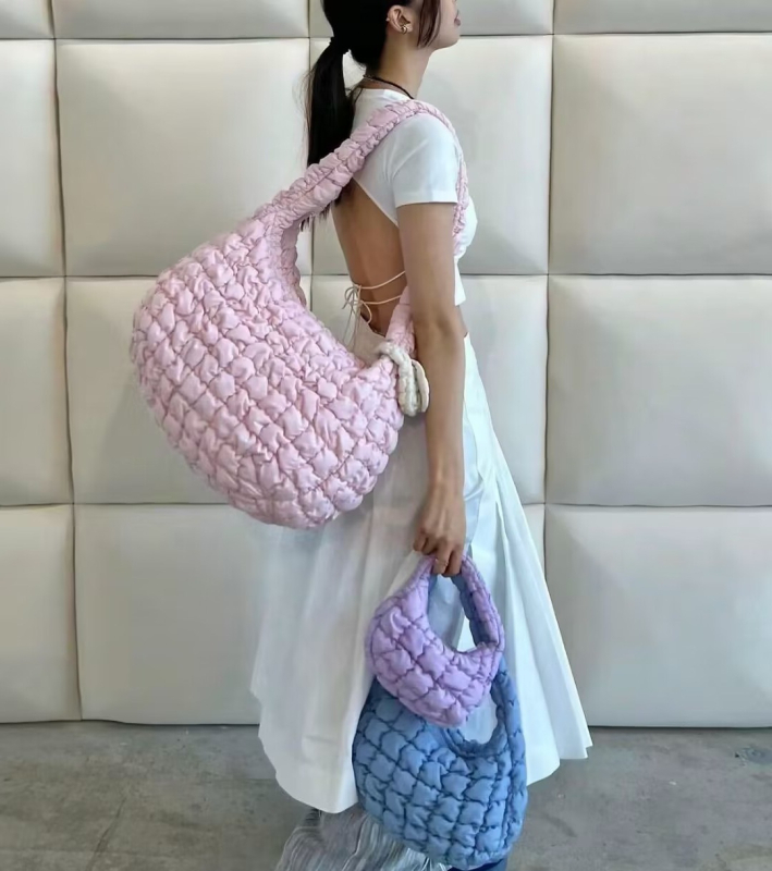 COS Cloud torba za jesen-zimu 2025, velik kapacitet, Dumpling stil, crossbody i tote torba