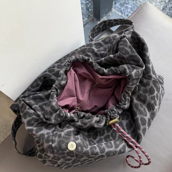 Ženski platneni ruksak s leopard printom, 2025 novi model, velika zapremina, putni ruksak s pretincom za prijenosno računalo
