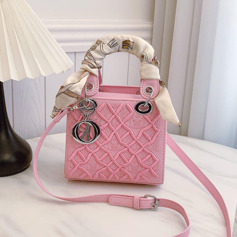 Mini PU izšivena torba Princess Diana, elegantna torba za ručno nošenje i preko ramena, teksturirani završetak, svestrana dnevna torba
