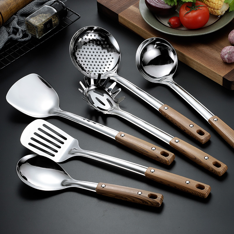 Set de ustensile de bucătărie din oțel inoxidabil gros: spatulă, lingură de supă, spatulă pentru prăjit și strecurătoare pentru oală