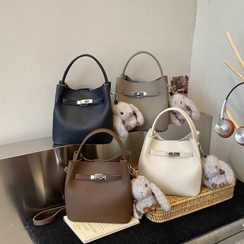 2025 nova moda torba za rame i crossbody, visokokvalitetan dizajn nišnog stila, oblik košare