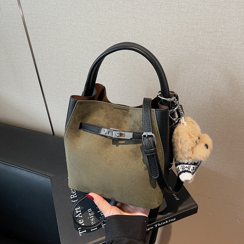 Ženska mala retro bucket torbica s crossbody dizajnom, moda 2025