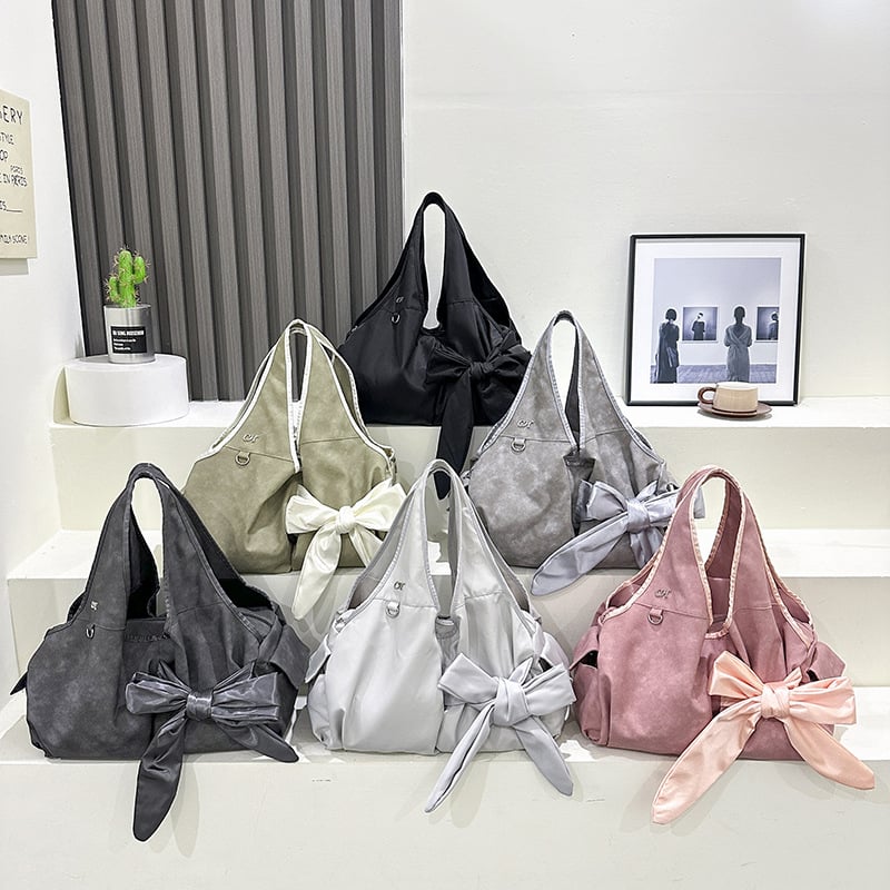 Cahmllo ženska torbica za rame s mašnicom, korejskog stila, plisirana tekstura poput oblaka, velika kapaciteta, mekana koža, crossbody torba za svakodnevnu upotrebu