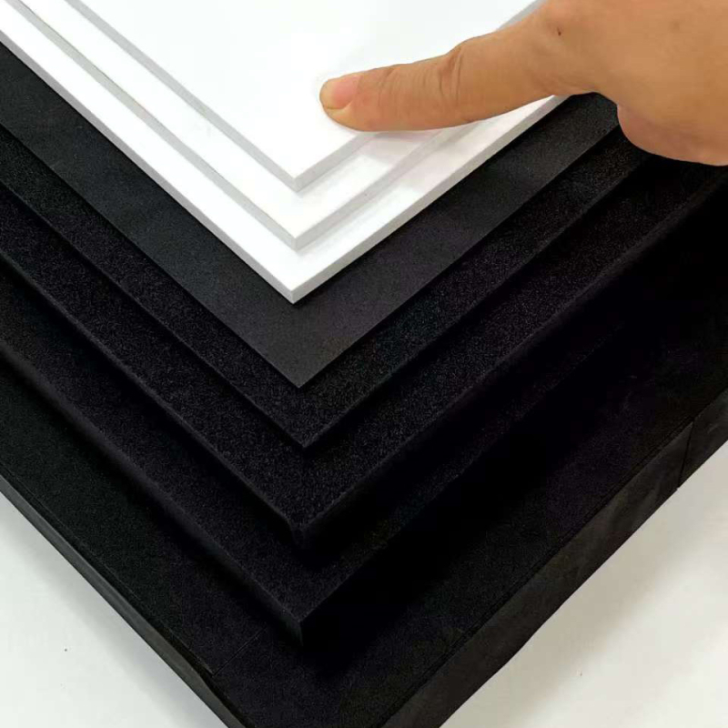 Placă EVA spumă 38° Negru-Alb, înaltă densitate, folie de ambalare antișoc, material DIY