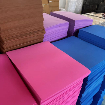 Plăci din spumă EVA colorate, ignifuge, cu elasticitate înaltă, antiderapante și absorbante la șocuri