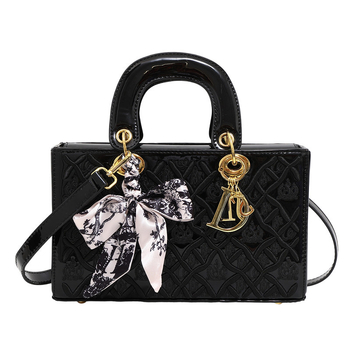 PU kožna torba s izšivkom i detaljem šala, stil Princeze Diane, srednja torba za rame i crossbody za žene