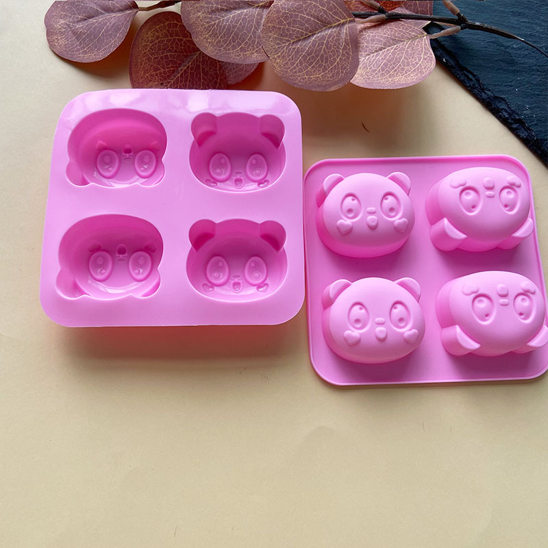 Formă din silicon pentru prăjituri cu patru panda – design animat, pentru mousse de ciocolată, înghețată, coacere și săpun