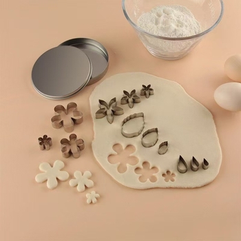 Set de 31 forme pentru fursecuri de Crăciun, din oțel inoxidabil, forme mini de fondant, instrumente de coacere, forme polygonale pentru fursecuri.