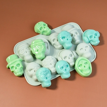 Formă de silicon pentru copt Halloween, 8 compartimente, motiv craniu-creier-flori