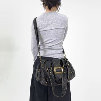 Y2K retro tote torba s nitima, uličnog stila – preko ramena ili kao crossbody