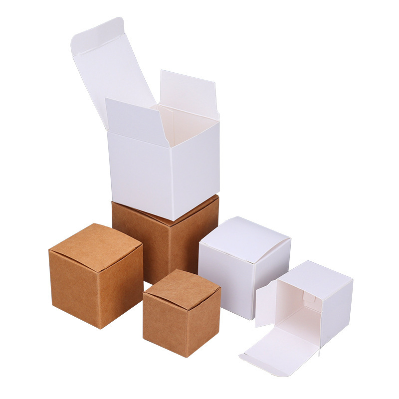 Cutie albă din carton cu kraft, cutie cadou, ambalaj de produs, imprimare offset