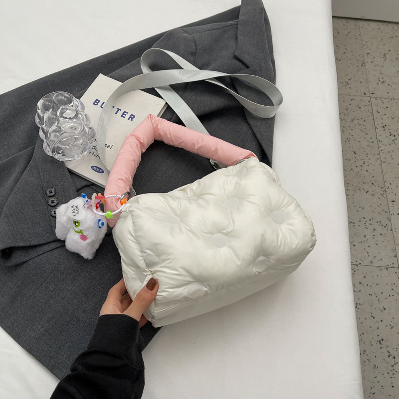 Blue Clickon Ženska nylon crossbody torba – mala kvadratna torba, gradski minimalistički stil, zatvarač, zima 2024