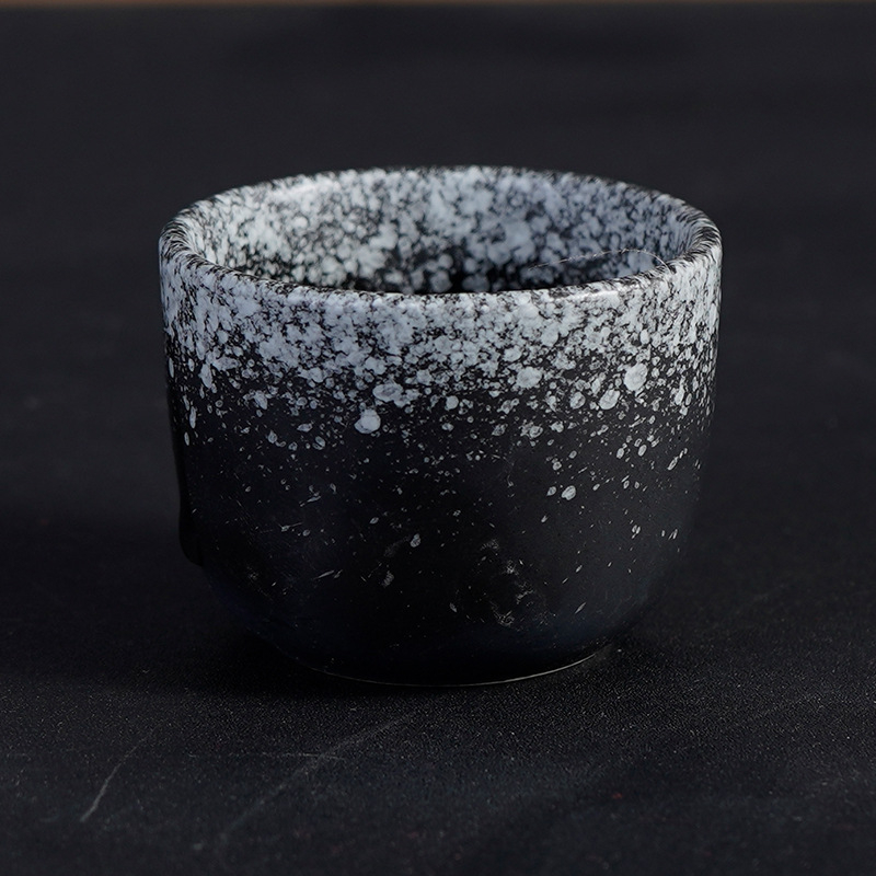 Japán stílusú porcelán saké készlet kancsóval és poharakkal, otthoni használatra, adagolóval