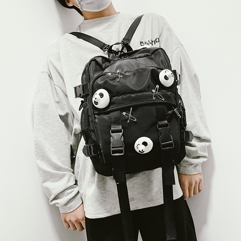 Harajuku inspirirana tamna utilitarna torba preko ramena i ruksak s motivom medvjeda, unisex, kapacitet ispod 20 L
