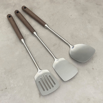 Spatulă mică din oțel inoxidabil cu mâner lung pentru gătit acasă, spatulă antiaderentă pentru tigaie, rezistentă la temperaturi înalte, mâner din lemn de nuc