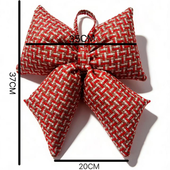 Ornament de Crăciun lucrat manual, fundă roșie în carouri, din material textil cu umplutură 3D