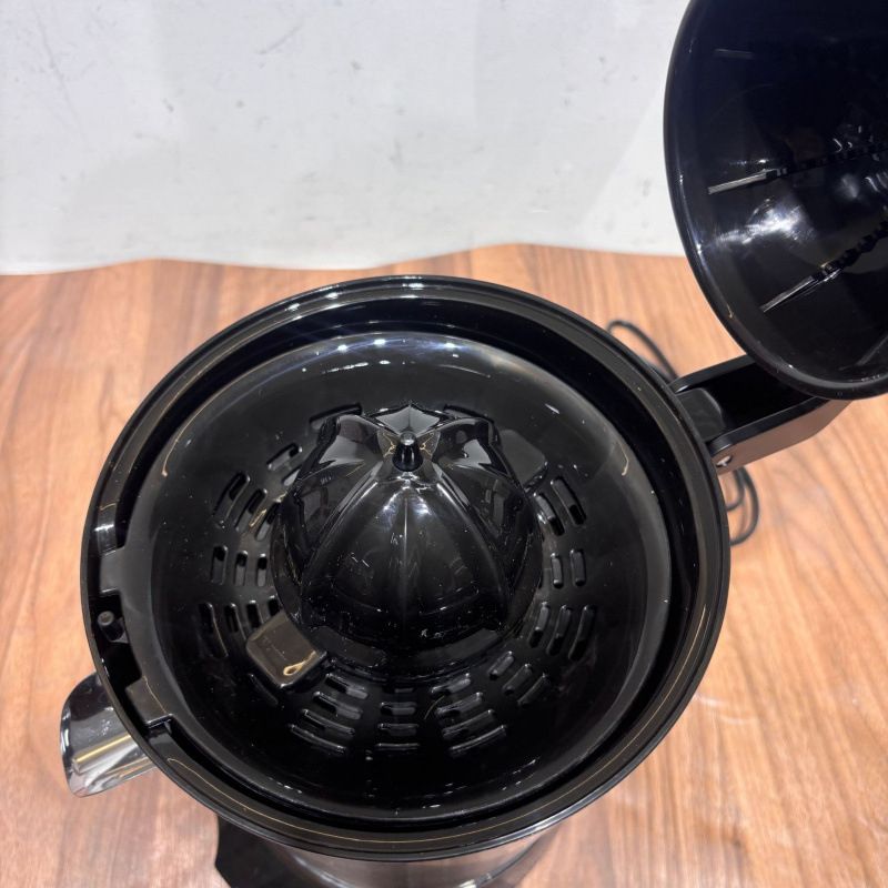 Storcător electric de citrice cu separator de pulpă și funcție de procesare a alimentelor