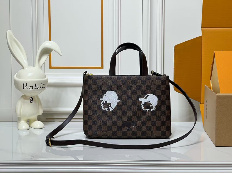 Muška Shopper torba L's Family — jednostavna tote torba preko ramena, PVC materijal, karirani uzorak, podstava od platna