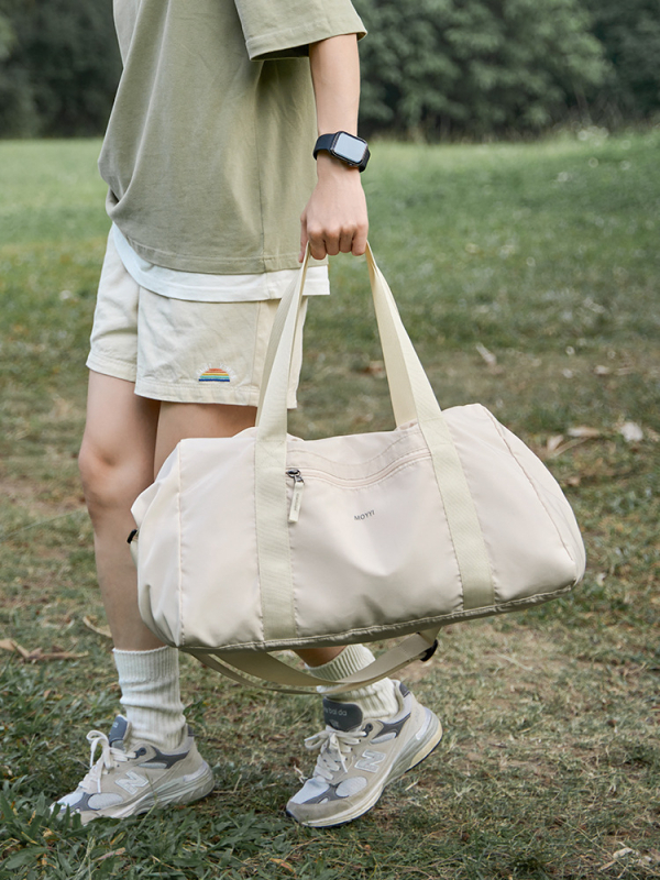 Unisex torba za putovanje velike kapacitete za teretanu, skladištenje i plivanje – minimalistički dizajn