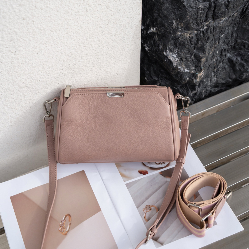 Ženska torba od prave kože, mali kvadratni oblik, mekana koža, vrhunski modni dizajn, crossbody torba za rame, velika kapaciteta