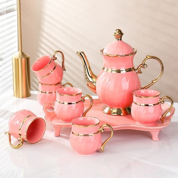Set ceramice de cești cu margine aurie, stil nordic minimalist, pentru uz casnic; include cești de cafea și o cană pentru apă rece