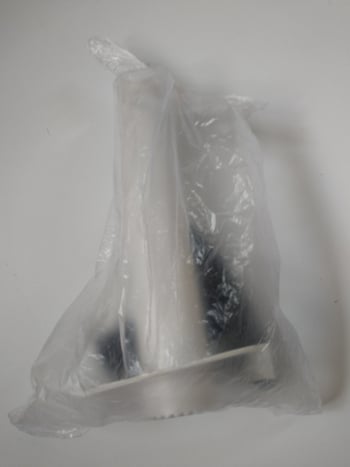 Tăietor pentru ananas din plastic, decojit și scoaterea miezului