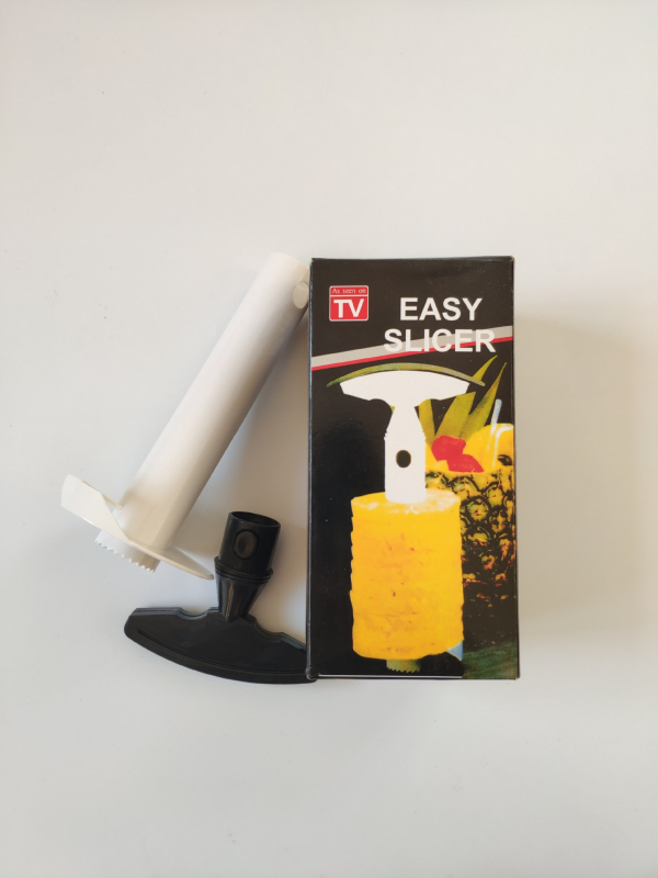 Tăietor pentru ananas din plastic, decojit și scoaterea miezului