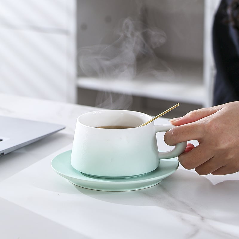 Set de cești ceramice pentru cafea cu linguriță – minimalist, pentru uz casnic, accesoriu elegant pentru ceaiul de după-amiază