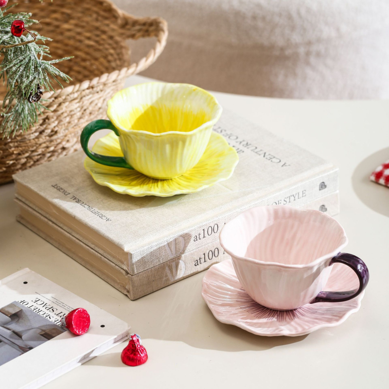 Ceașcă de cafea ceramică cu flori, set cu farfurioară, stil retro lux, pentru femei